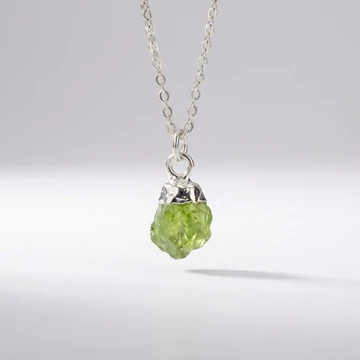 Raw Gems peridot nyaklánc