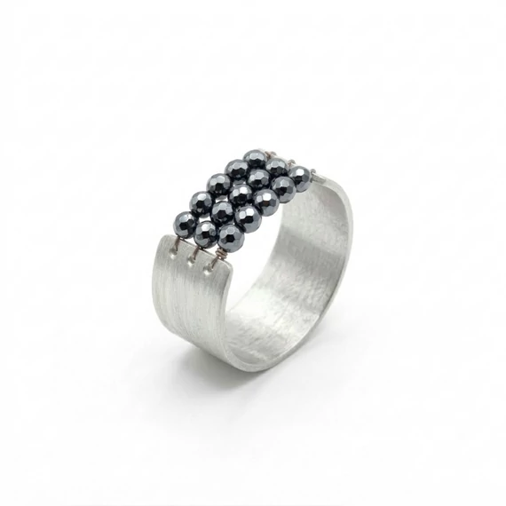 Hematittal készült Corset gyűrű