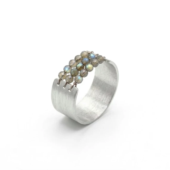 Labradorittal készült Corset gyűrű